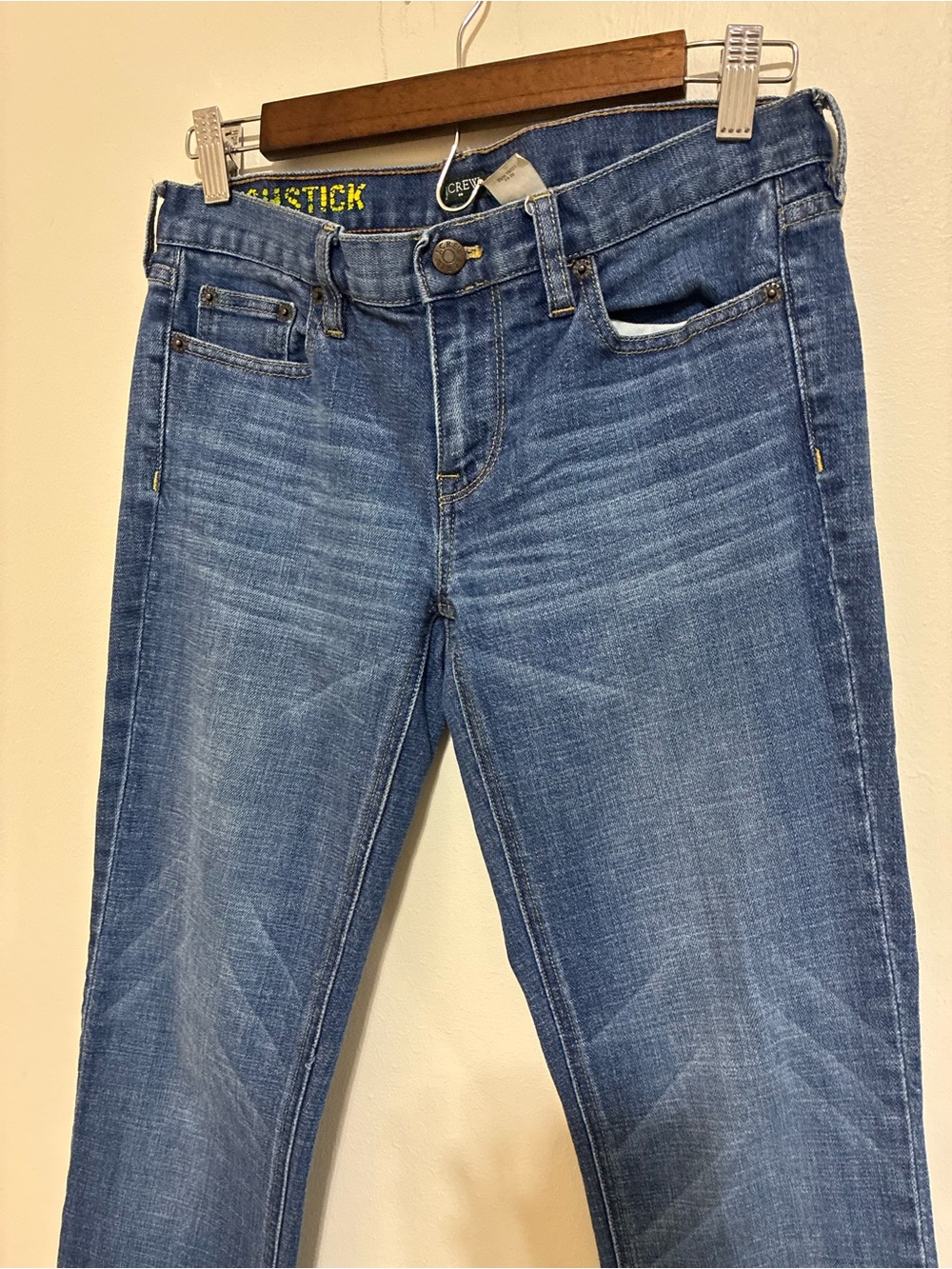 2009 J. Crew Straight-Leg Low Rise Women’s Jeans in Medium Wash